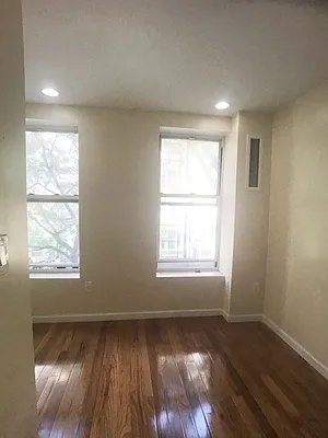 Rented by Bohemia Realty Group | media 2