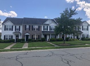 4910 Sunburst Ln, Charlotte, NC 28213