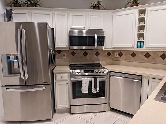 3rd image of 8343 Mulligan Circle #3022
