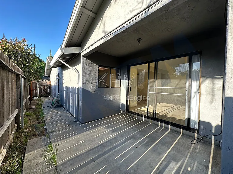 2903 Whittier Ct — Photo 21