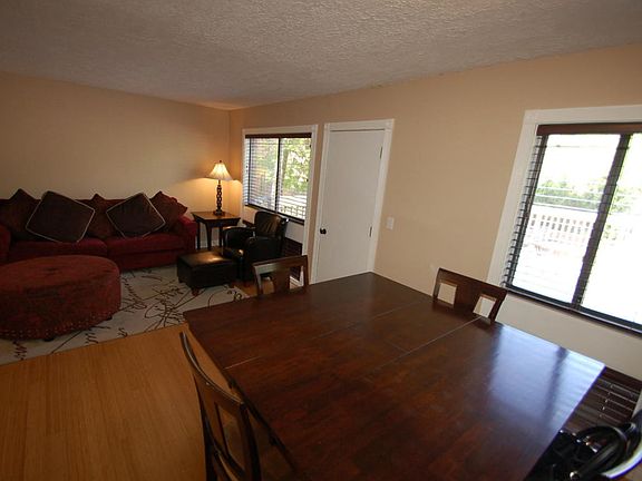5th image of 501 Lafayette Ave NE