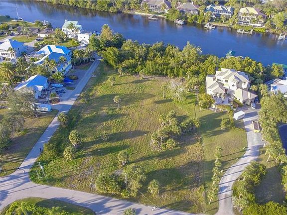 4th image of 3700 Margina Cir