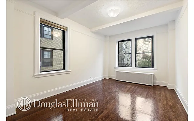 Rented by Douglas Elliman | media 21