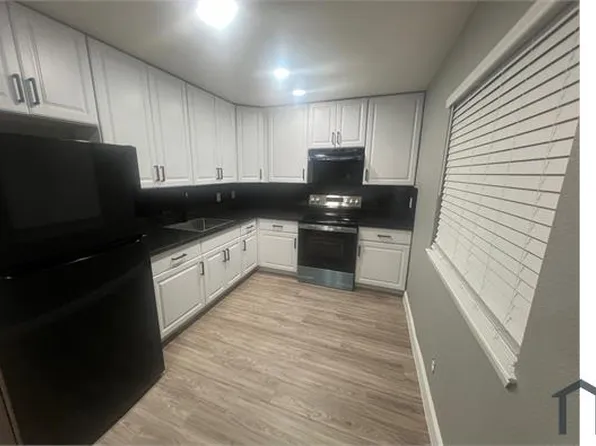 724 Northfield Dr, Sacramento, CA 95833