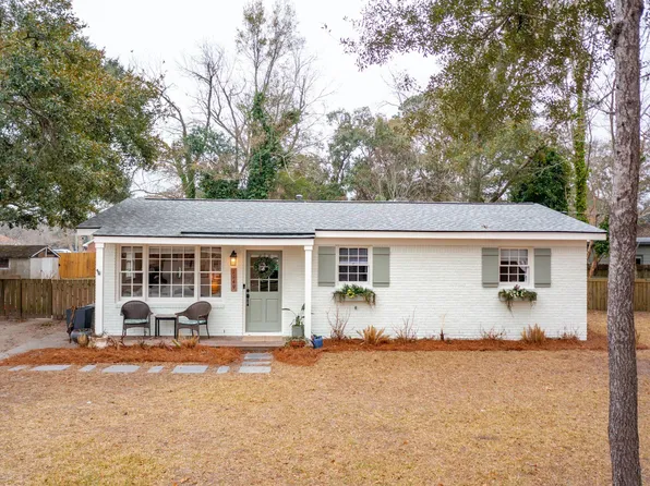 1149 Oxbow Dr, Charleston, SC 29412