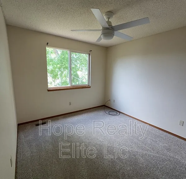 3960 Breaking Dawn St — Photo 12