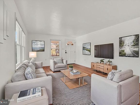 3rd image of 5375 N George Extension St