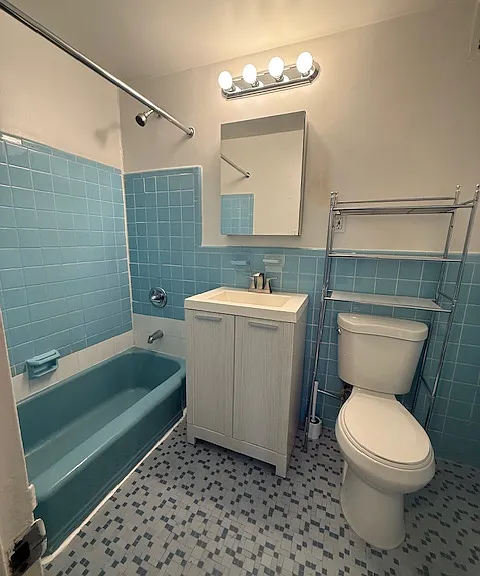 1494 2nd Ave #5B — Photo 8