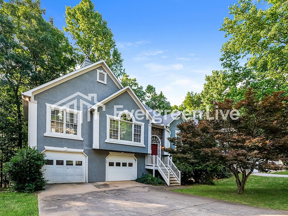 1st image of 67 White Oak Dr SE