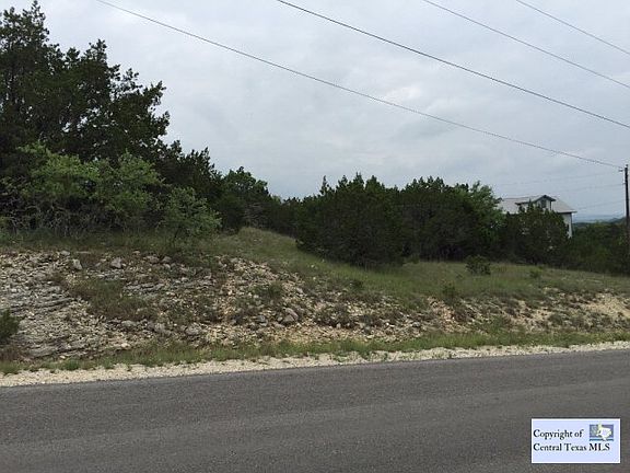 3rd image of 136 La Paloma Dr