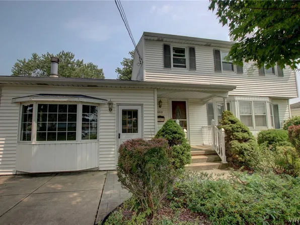 3715 Saxony Pl, Blasdell, NY 14219