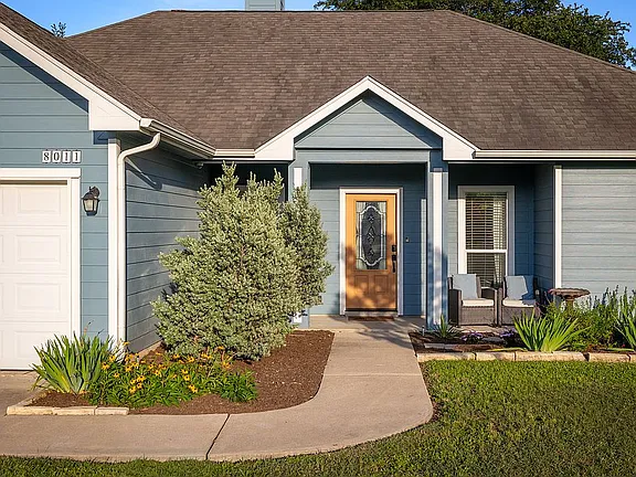 8011 Scenic Brook Dr — exterior photo