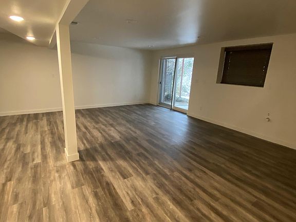 5th image of 4220 S Jupiter Dr