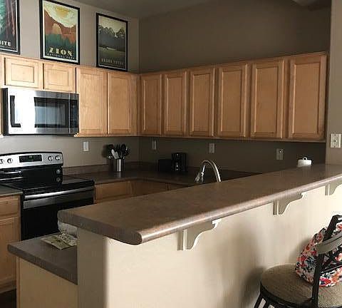 2nd image of 19550 N Grayhawk Dr Unit 2070