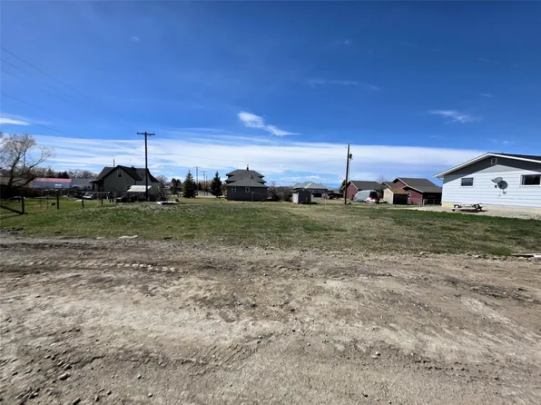 202 Rice Ave, Choteau, MT 59422