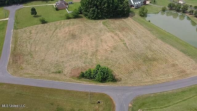 1st image of 20 Misty Meadows Dr #20