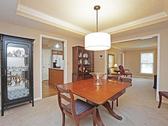 4th image of 3393 Wessex Ct