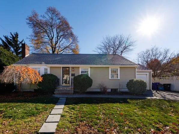 551 Pleasant St, Milton, MA 02186