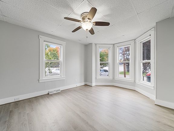 3rd image of 55-57 Newbury St