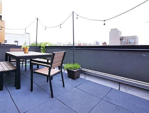 2nd image of 537 Park Pl APT 4B