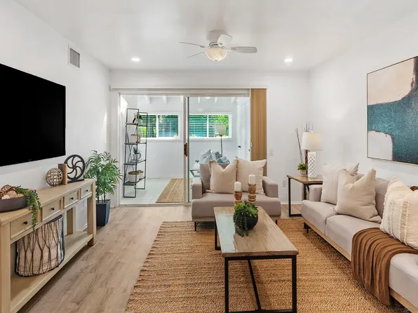 16566 Caminito Vecinos Unit 25, San Diego, CA 92128