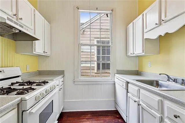 326 Pacific Ave — Photo 6