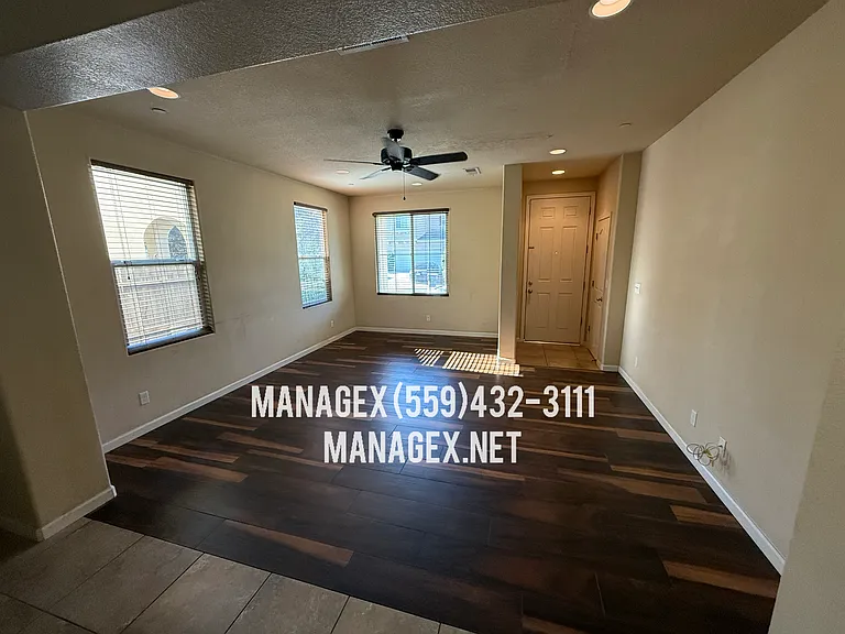 7382 E Giavanna Ave — Photo 2