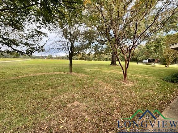 5th image of 2078 County Road 4105