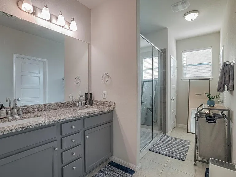 10609 Harwood Overlook Cv — Photo 13