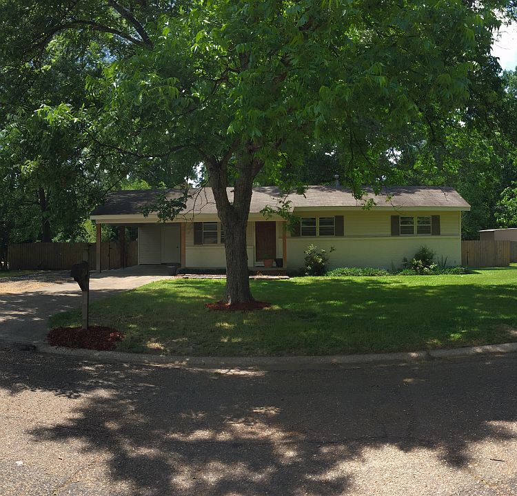 1st image of 3262 Hovey St
