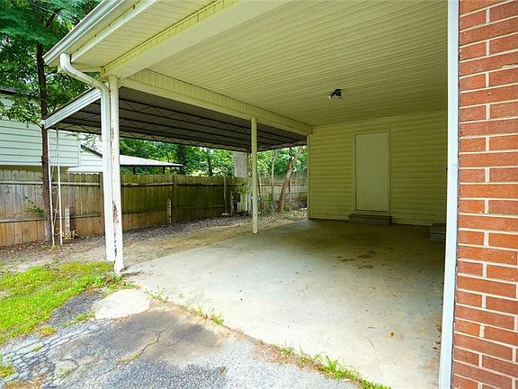 3rd image of 7598 Connell Dr