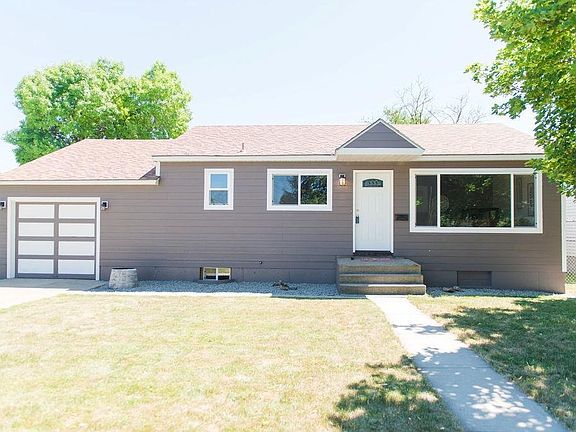 2nd image of 2020 Yellowstone Ave