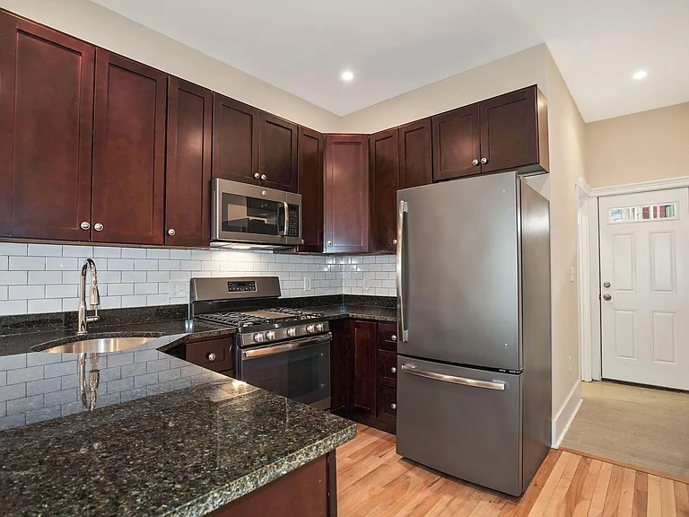28 Florida Ave NE #1 — Photo 9