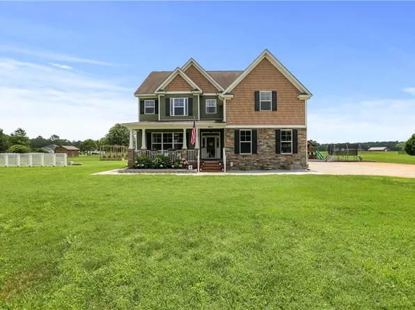 821 Bobby Ryan Way, Chesapeake, VA 23322