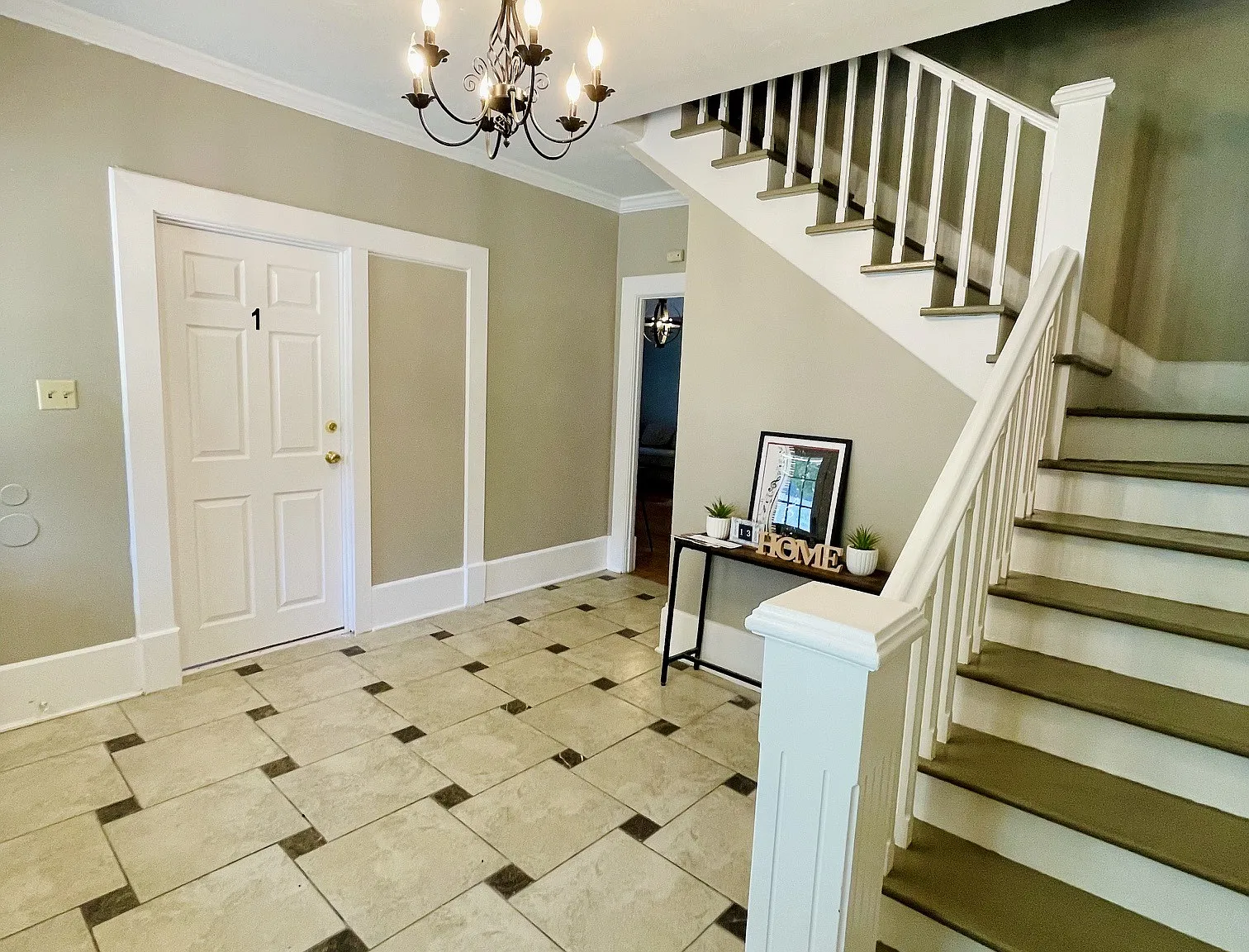 7 bed, $625 — Photo 4