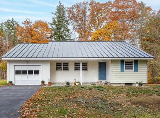 264 Briar Hill Rd, Hopkinton, NH 03229