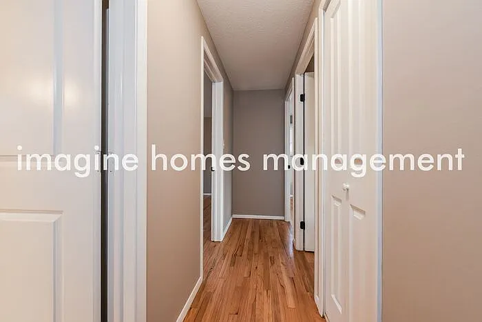 6595 Edgemoor Ave — Photo 10