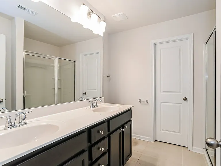 4338 Drifter Dr — Photo 11