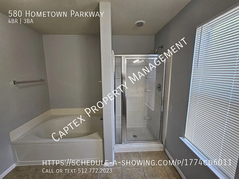 580 Hometown Pkwy — Photo 24