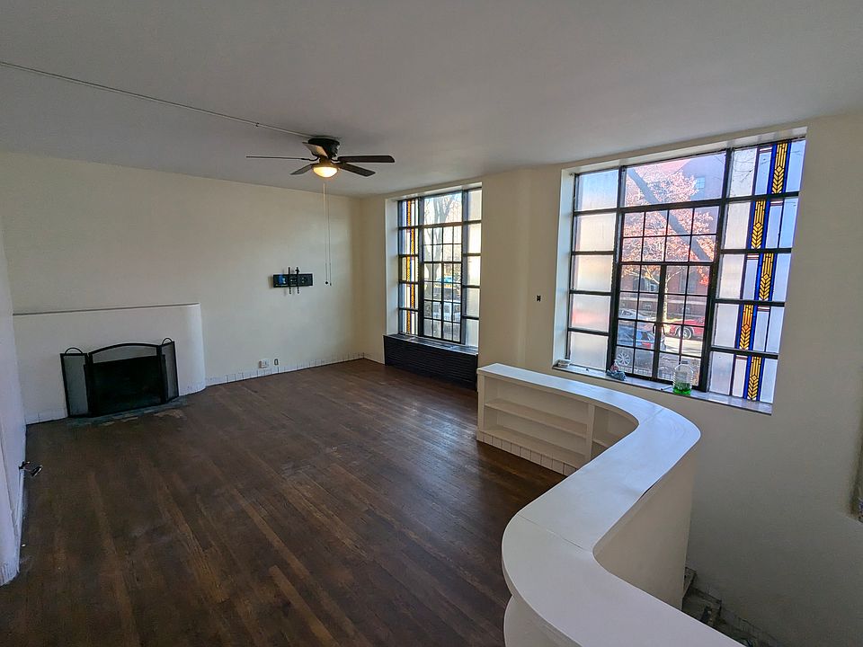 1st image of 5136 S Blackstone Ave #D
