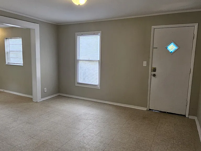 1107 E Lafayette St — Photo 45