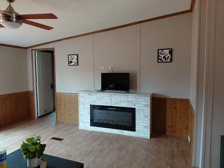 5228 Old Mike Padgett Hwy — Photo 4