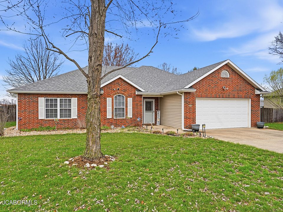 1st image of 505 Justin Ln