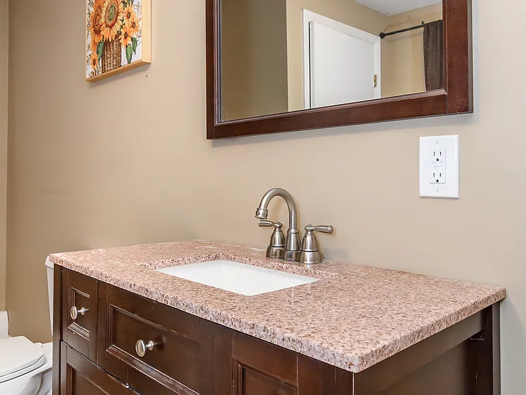 47 Butler Cir — Photo 23