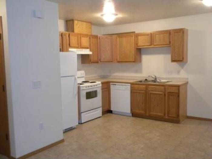 1109-C Kitchen