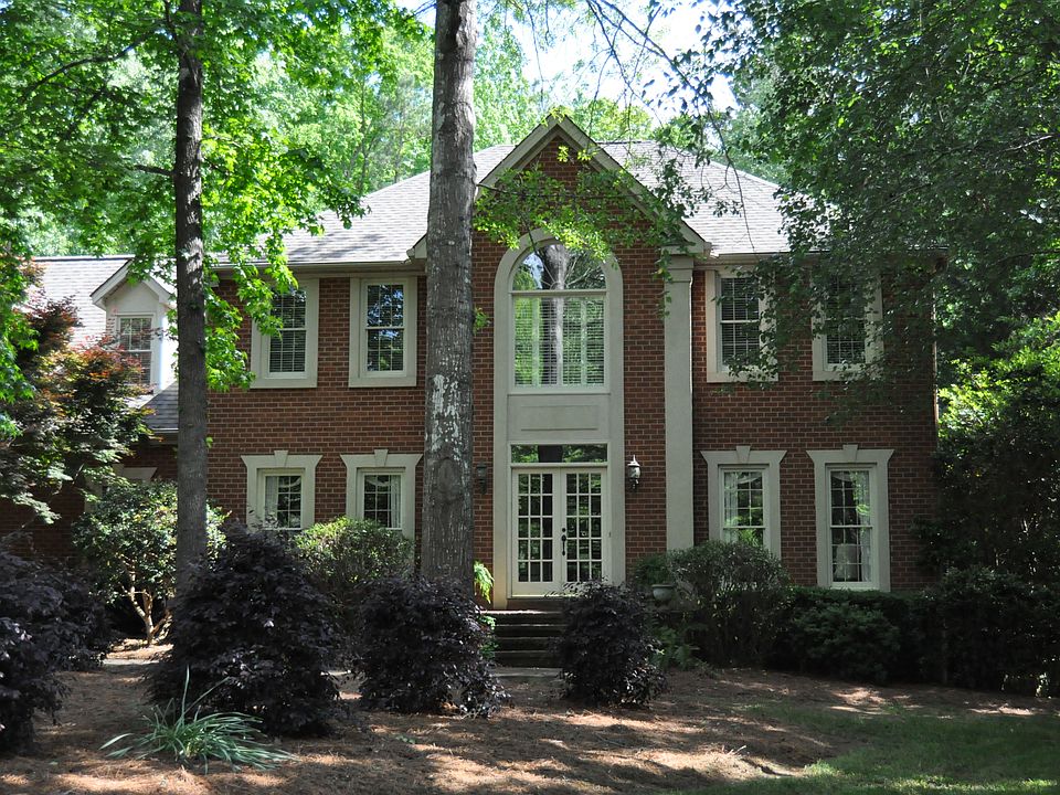 1st image of 208 Harvest Ln