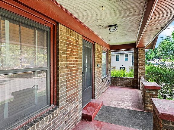 3rd image of 4100 Roanoke Rd