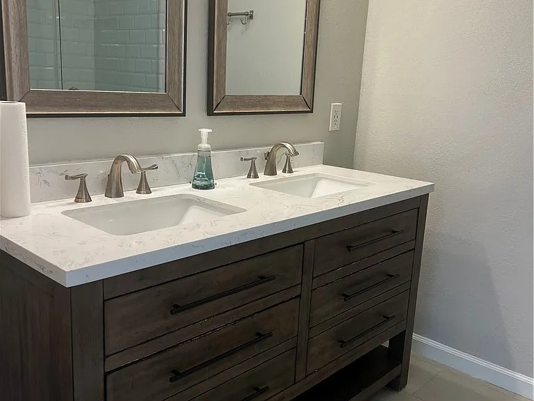 122 W Fairfield Dr — Photo 11