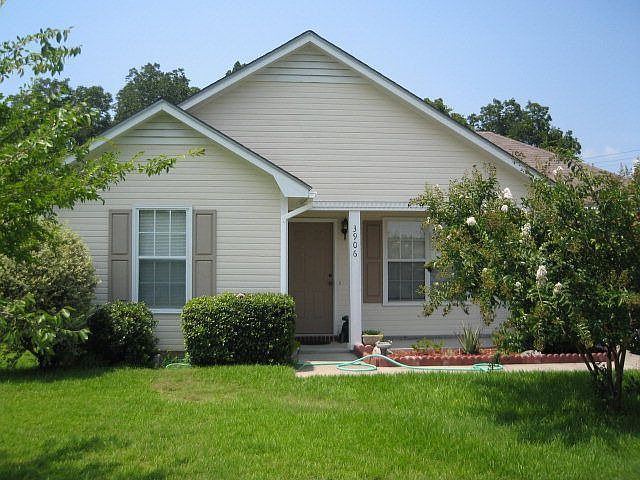 1st image of 3906 Heatherwoods Dr