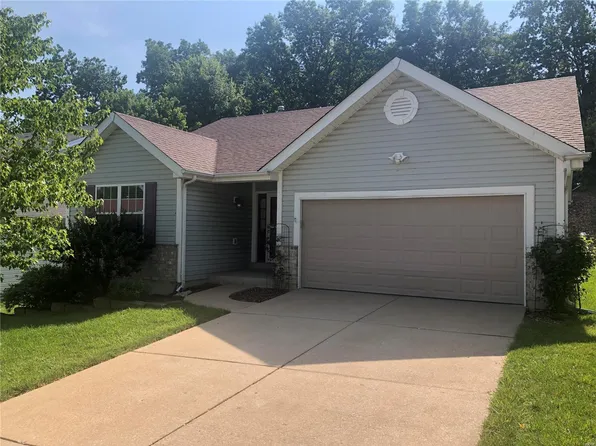 333 Westwind Estates Ln, Valley Park, MO 63088